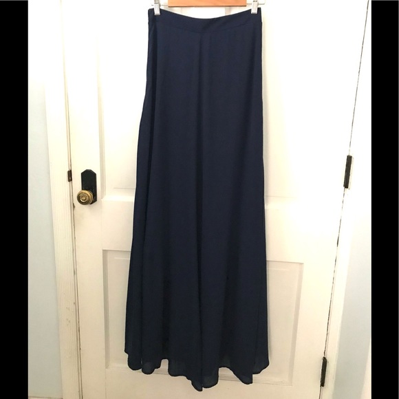 *Comes w/ FREE Ring* SMYM Princess Di ballroom navy maxi flutter skirt, S, NWT - Picture 14 of 16